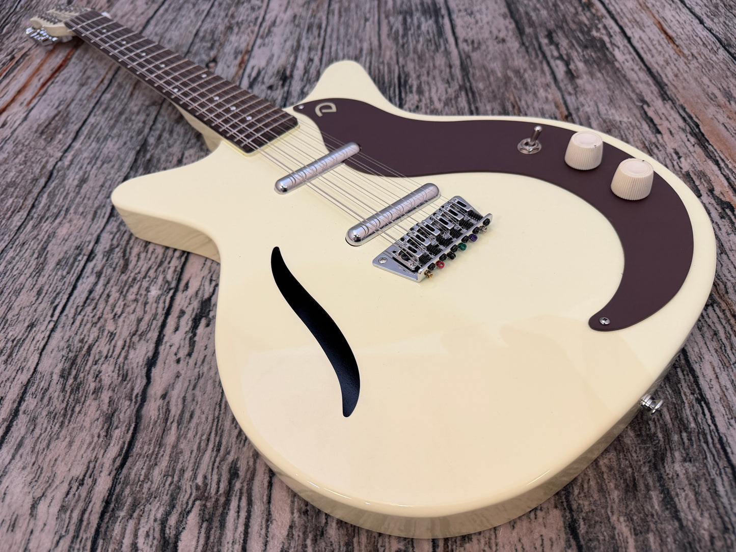 Danelectro Vintage 12 String Guitar ~ Vintage White