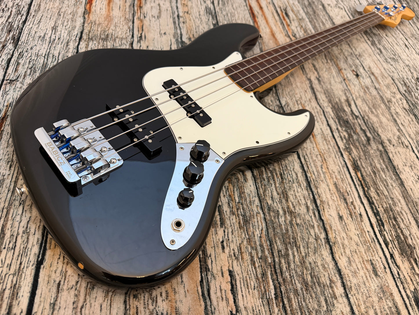 Fender Fretless lined Jazz Bass 2012 MIM Babicz upgrade.
