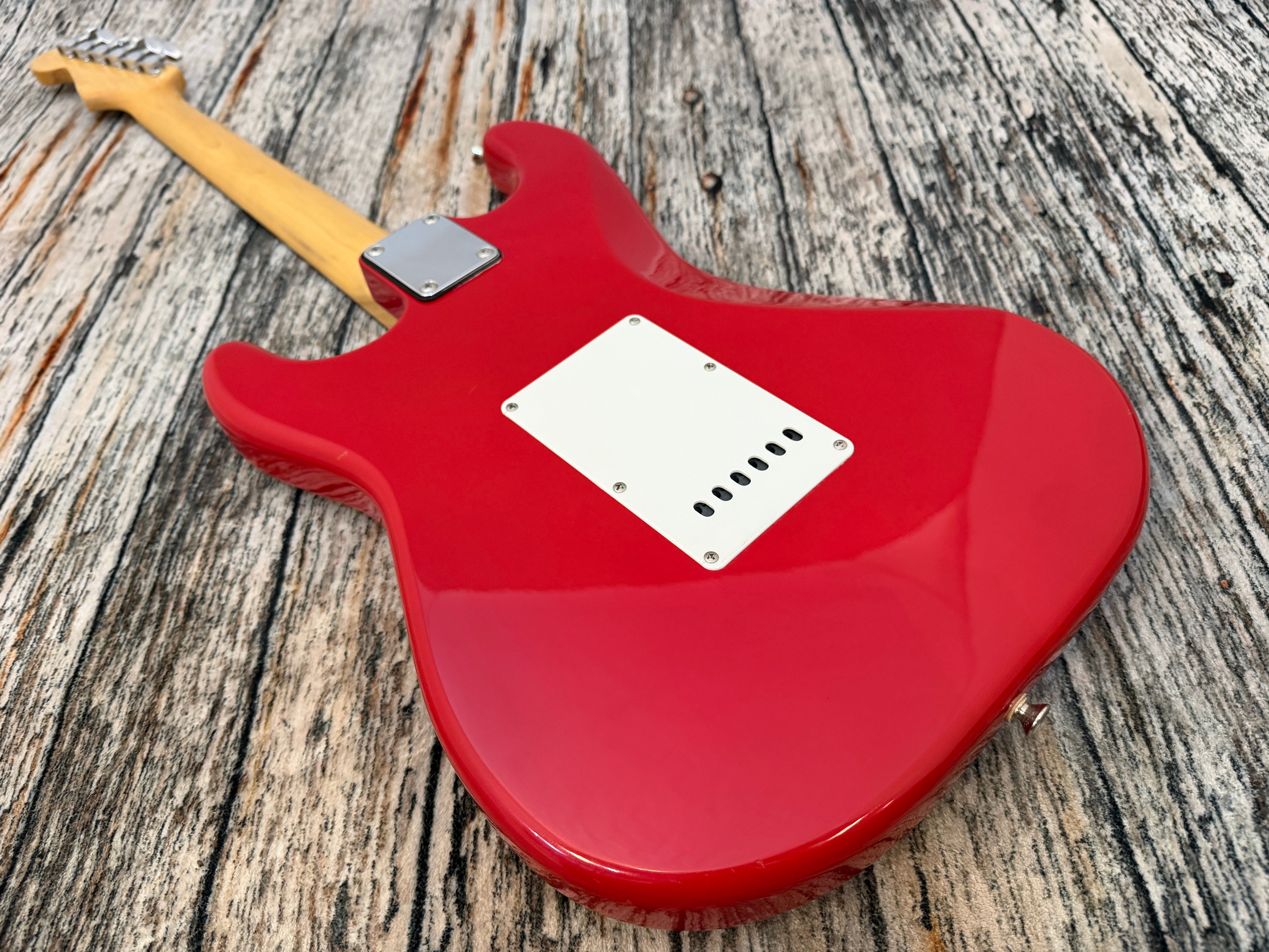 【squire fujigen】レッド Stratocaster 85年 Squier Japan 