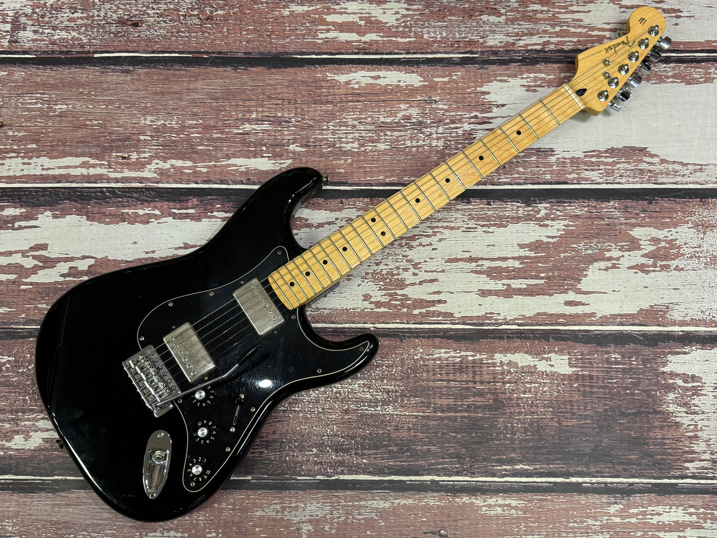 Fender Blacktop Stratocaster - Reverse headstock