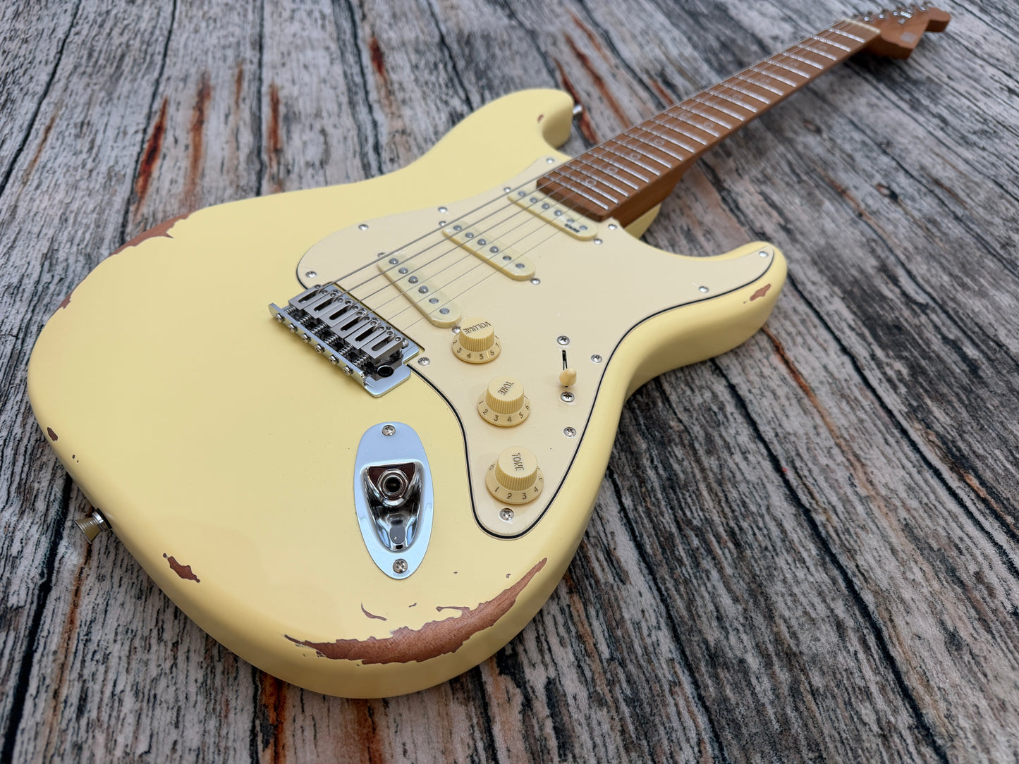 Henry's Destiny II Relic ST-2N Vital - Yellow Relic