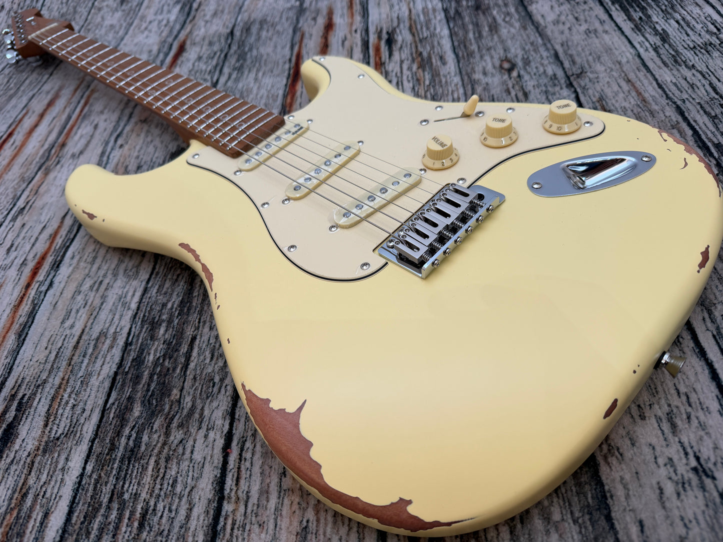 Henry's Destiny II Relic ST-2N Vital - Yellow Relic