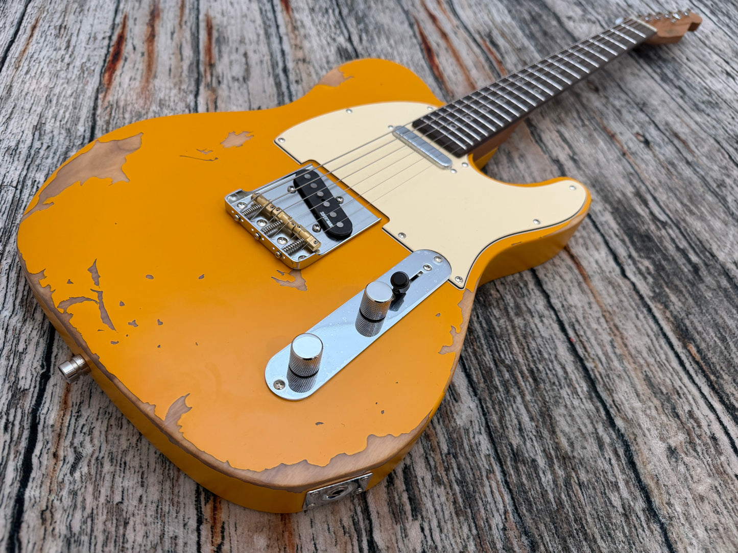 Henry's Space II Relic TL-1N The Comet - Yellow Relic