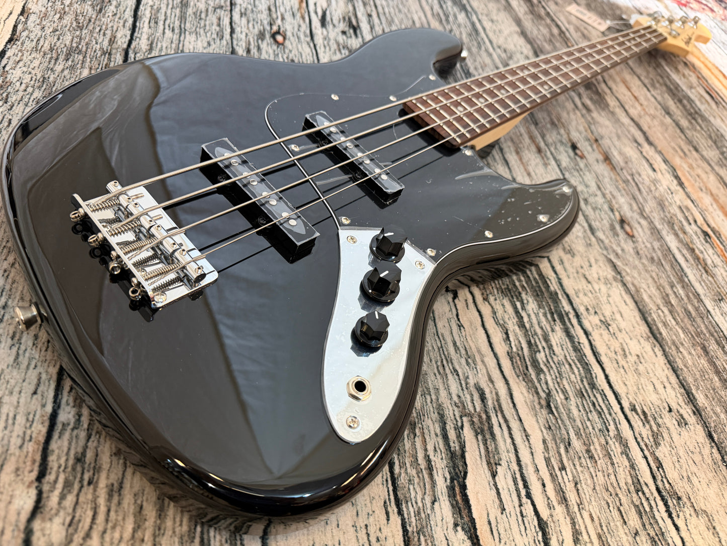Aria STB JZ Black on Black, rosewood neck