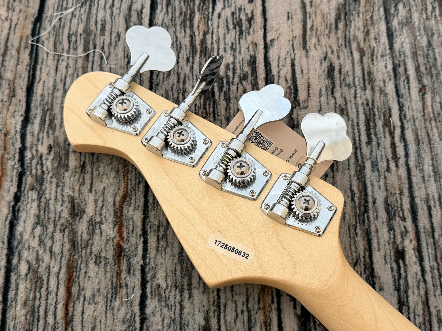 Aria STB JZ Black on Black, rosewood neck