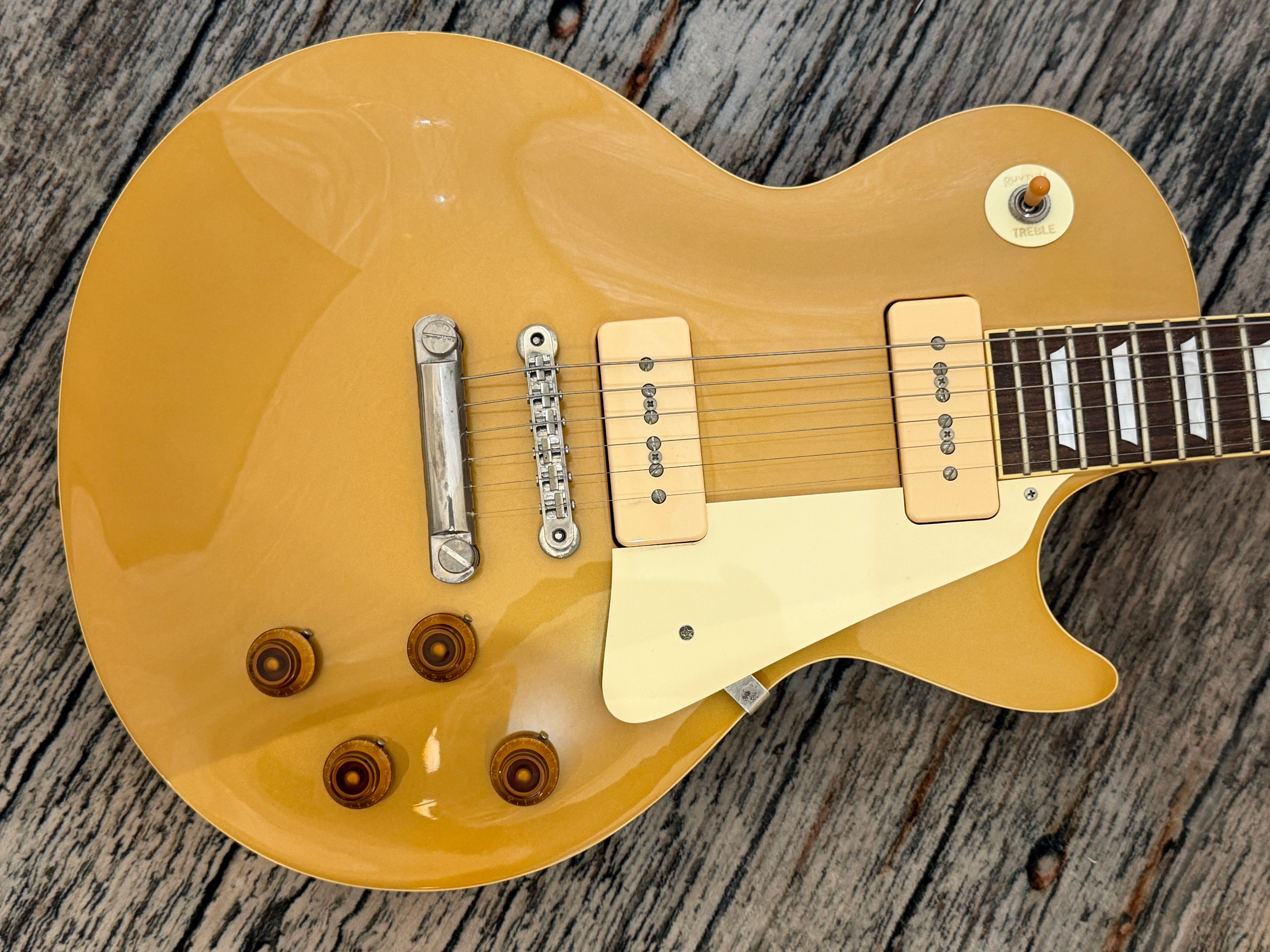 Tokai Japan Love Rock Gold Top P90 ULS132GT – Badlands Guitars Limited