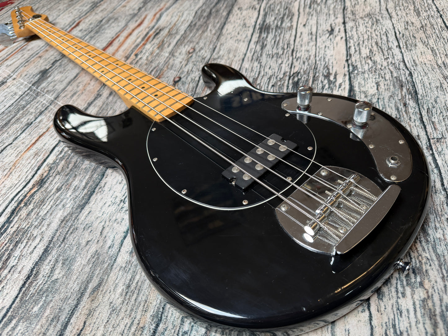Stagg MM Style bass