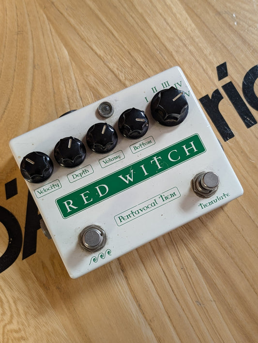 USED Red Witch Pentavocal Trem