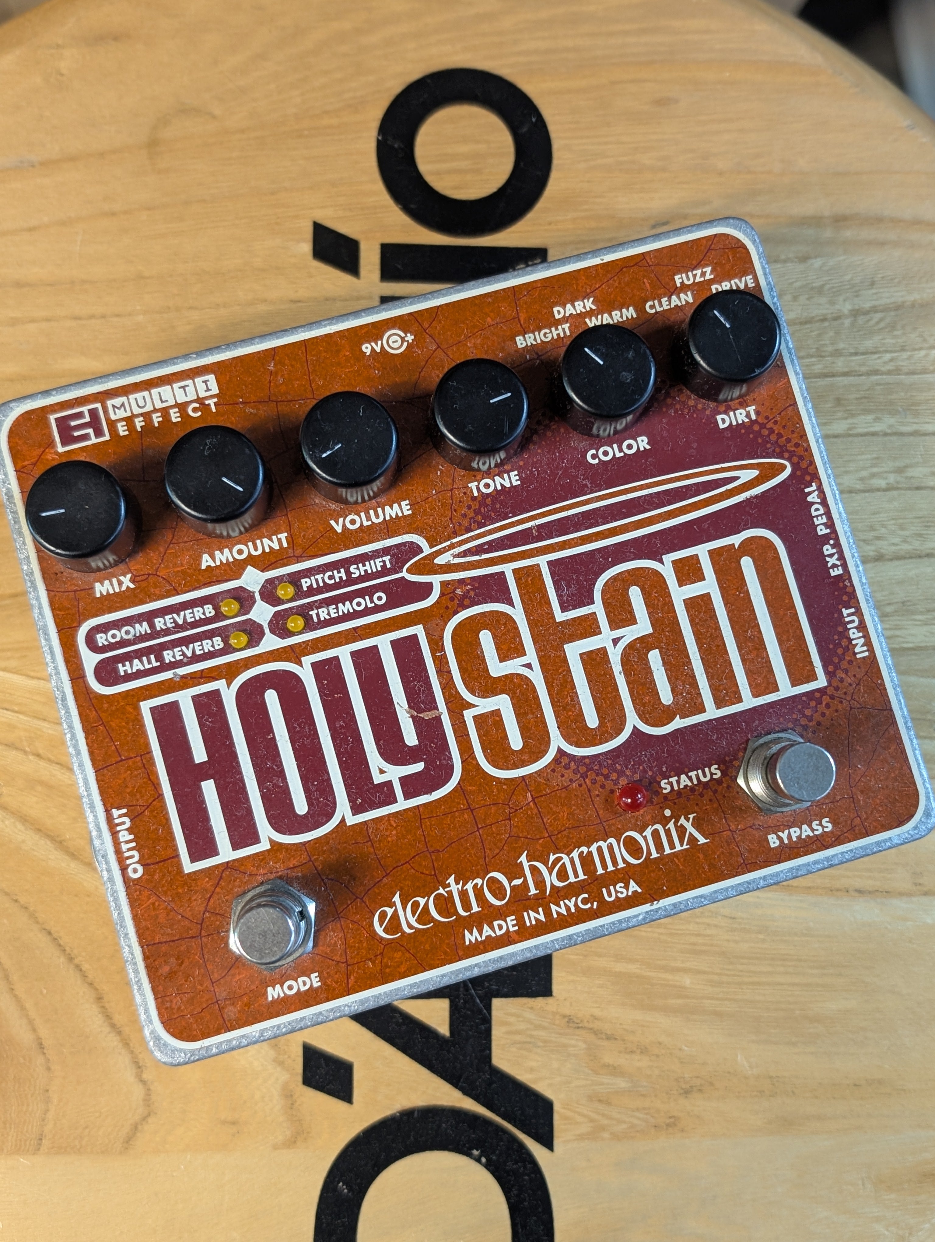 Holy Stain | DISCONTINUED 2022 | Distortion / Reverb / Pitch