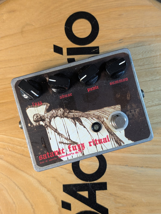 USED Nine Of Swords Satanic Fuzz Ritual