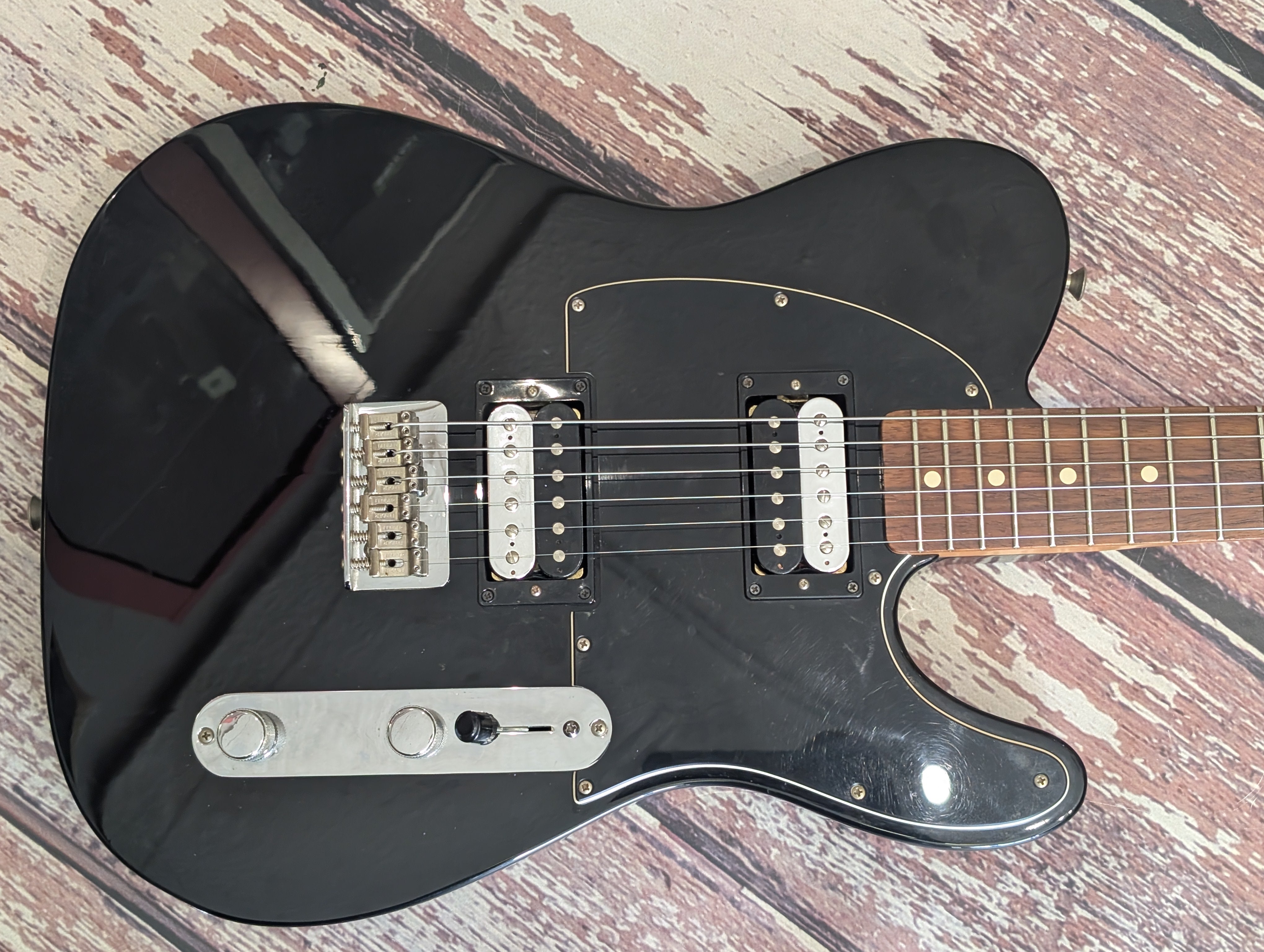 Fender Telecaster Standard HH 2014 – Badlands Guitars Limited
