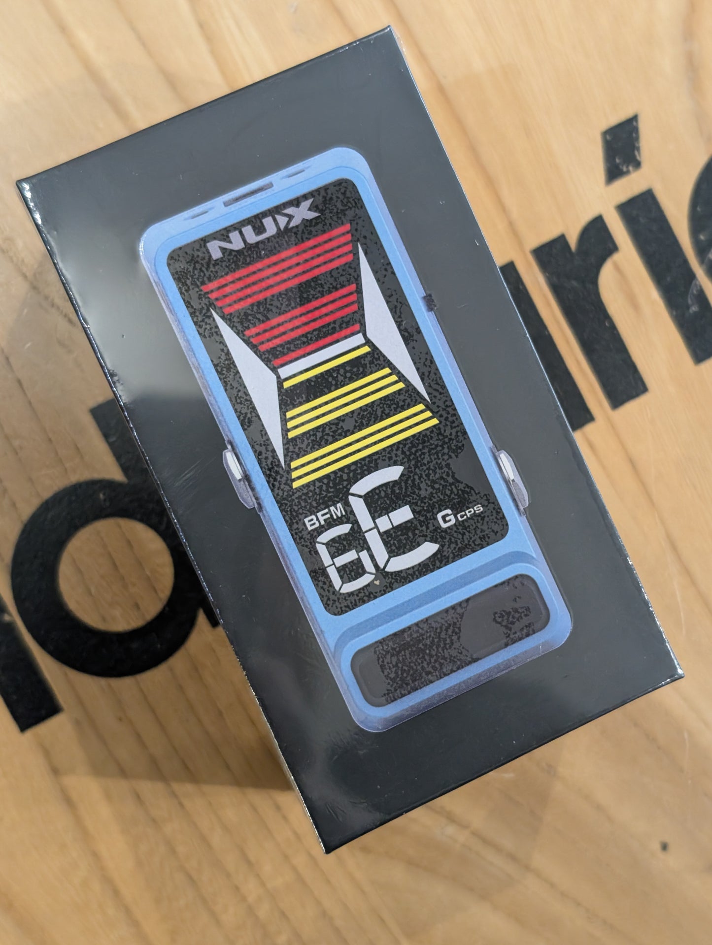 NUX Flow Tune Tuner