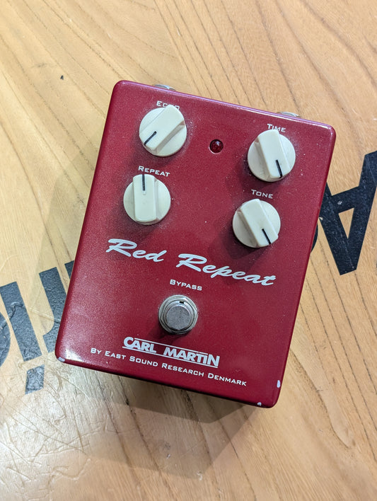 USED Carl Martin Red Repeat Delay
