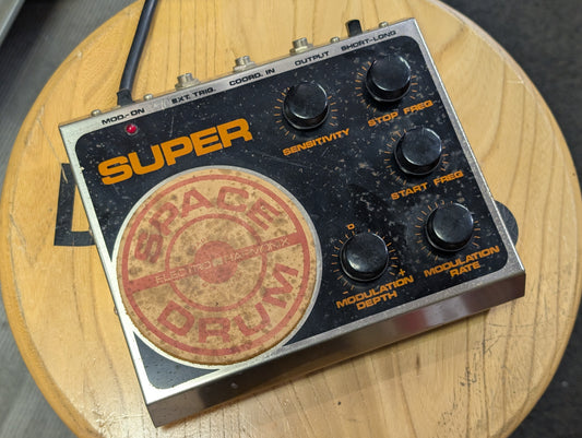 Electro Harmonix Super Space Drum Vintage drum pad