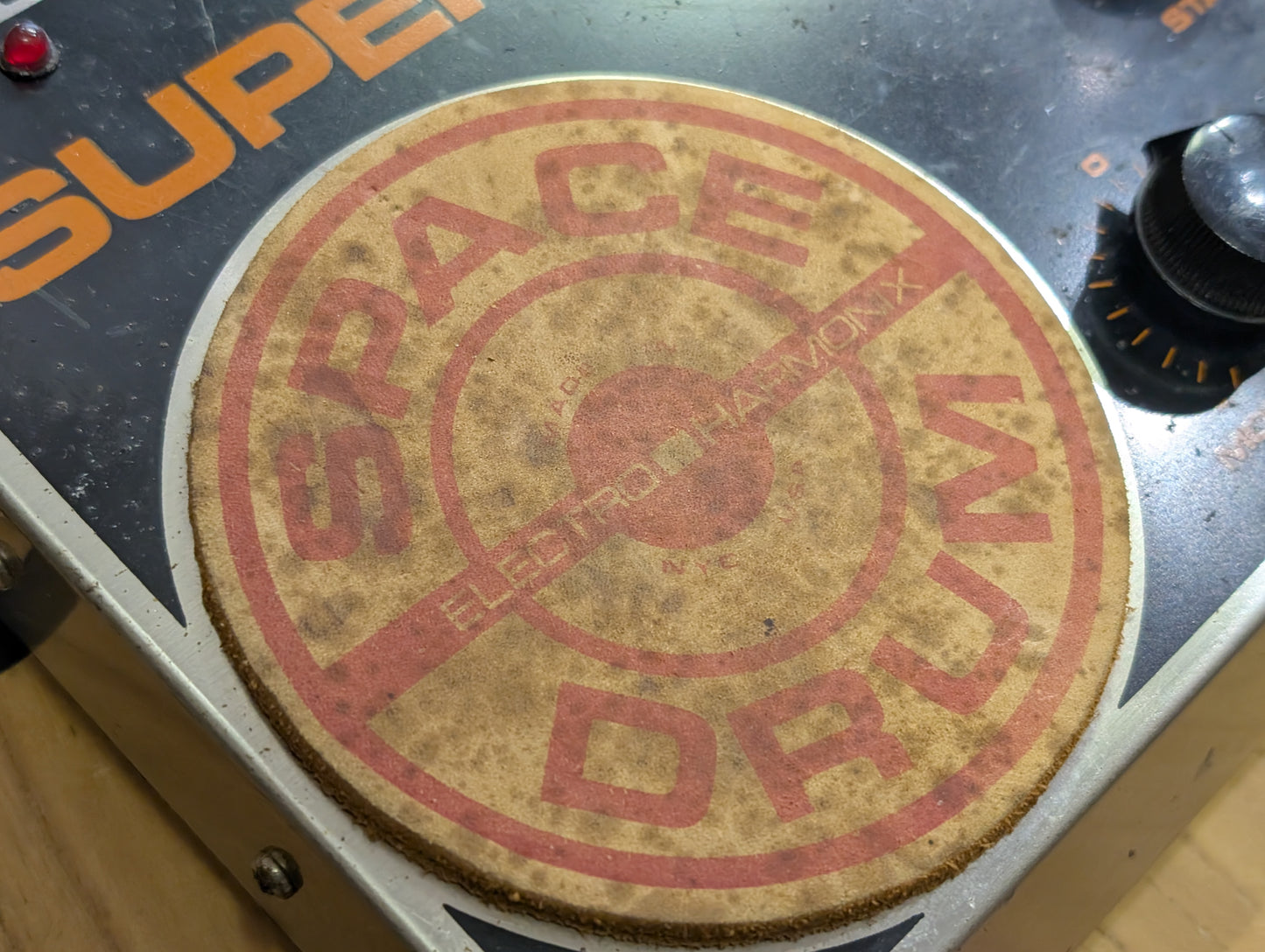 Electro Harmonix Super Space Drum Vintage drum pad
