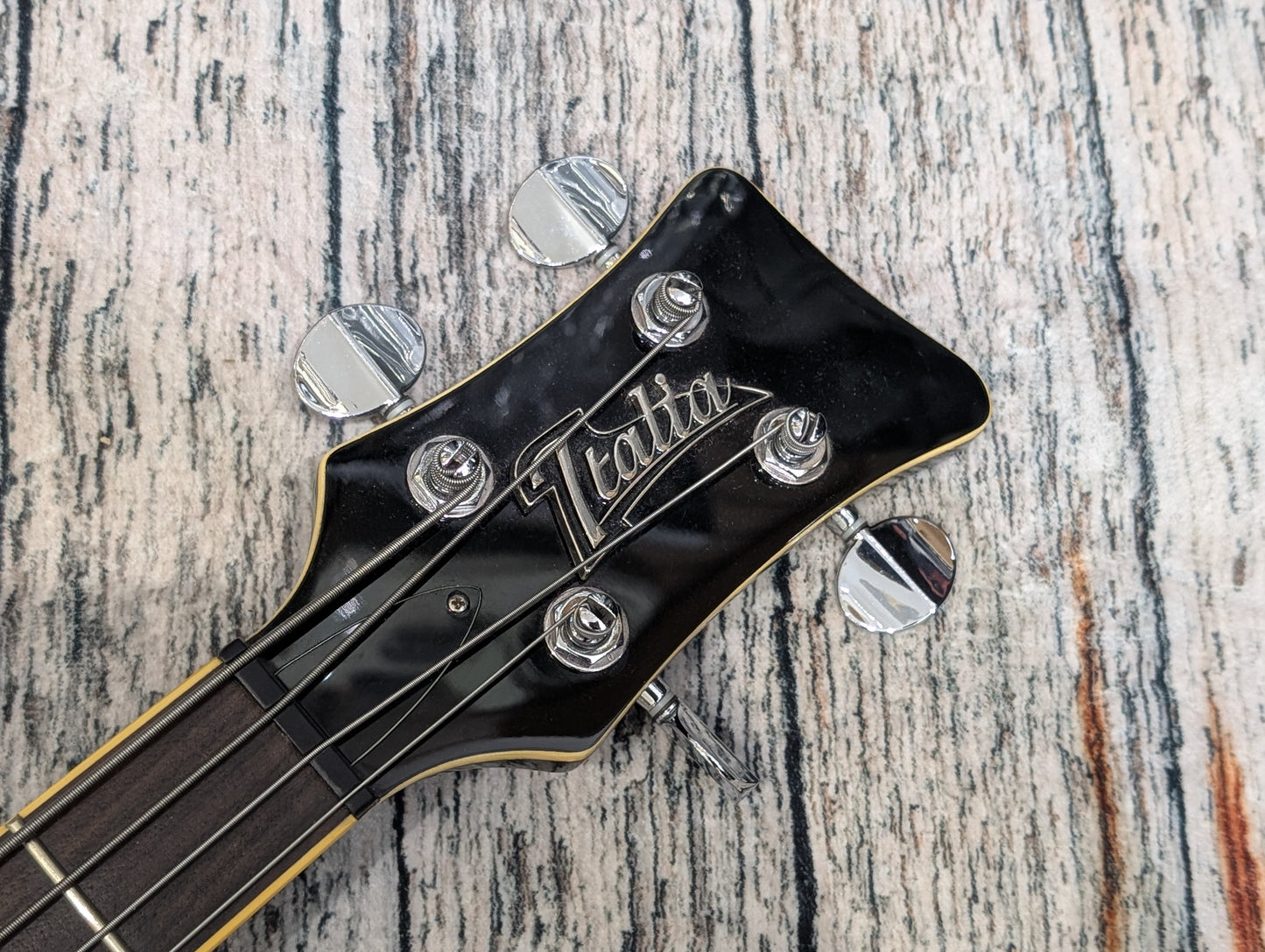 Italia Maranello Bass