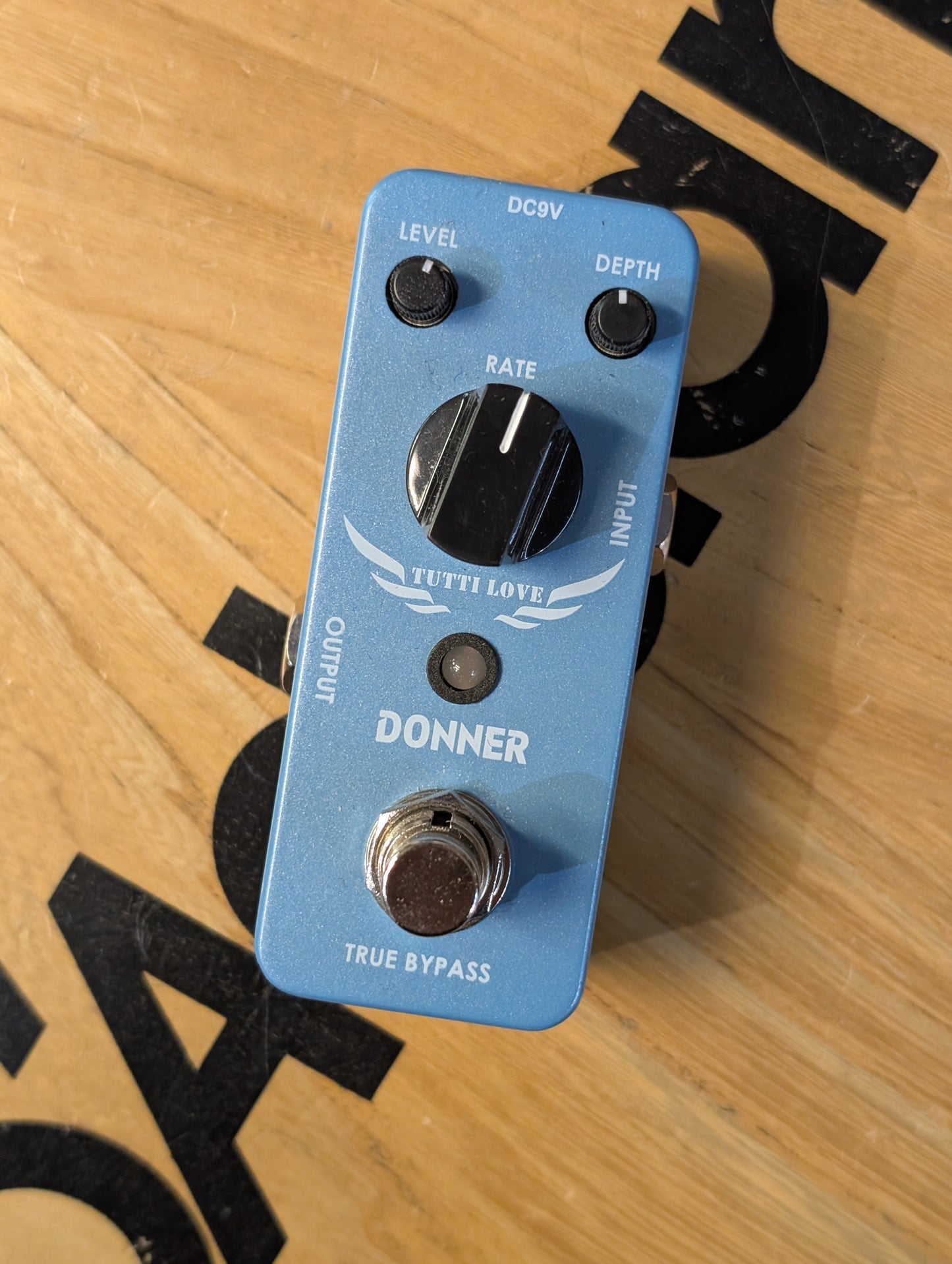 Donner Tutti Love Chorus (Pre-owned)