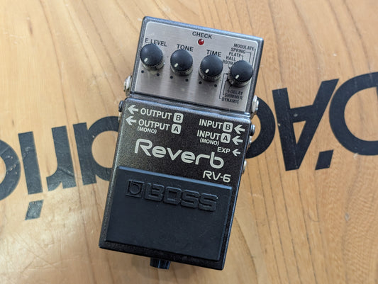 Boss Reverb RV-6 (Pre-owned)