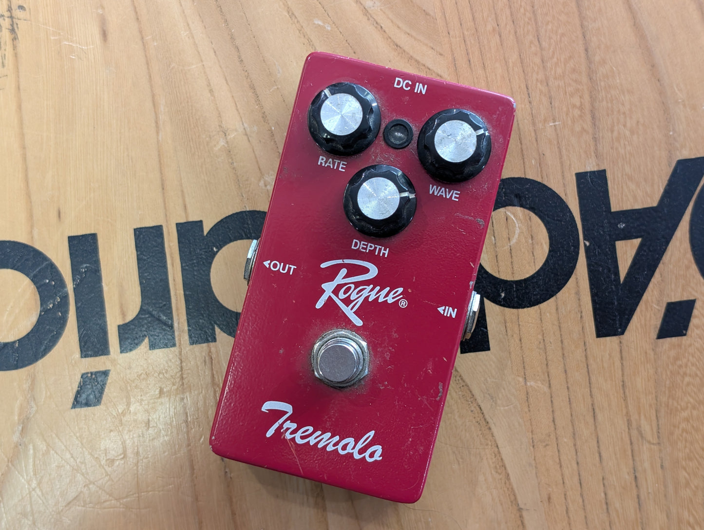 Rogue Tremolo (Pre-owned)