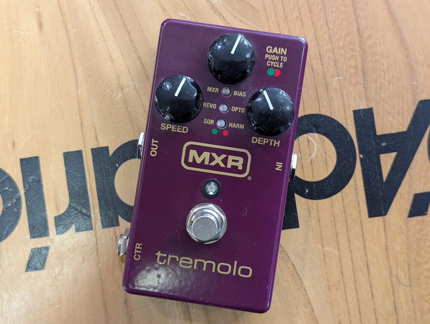 MXR Tremolo M305 (Pre-owned)