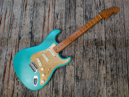 Squier 40th Anniversary Strat Vintage Edition - Satin Sonic Blue